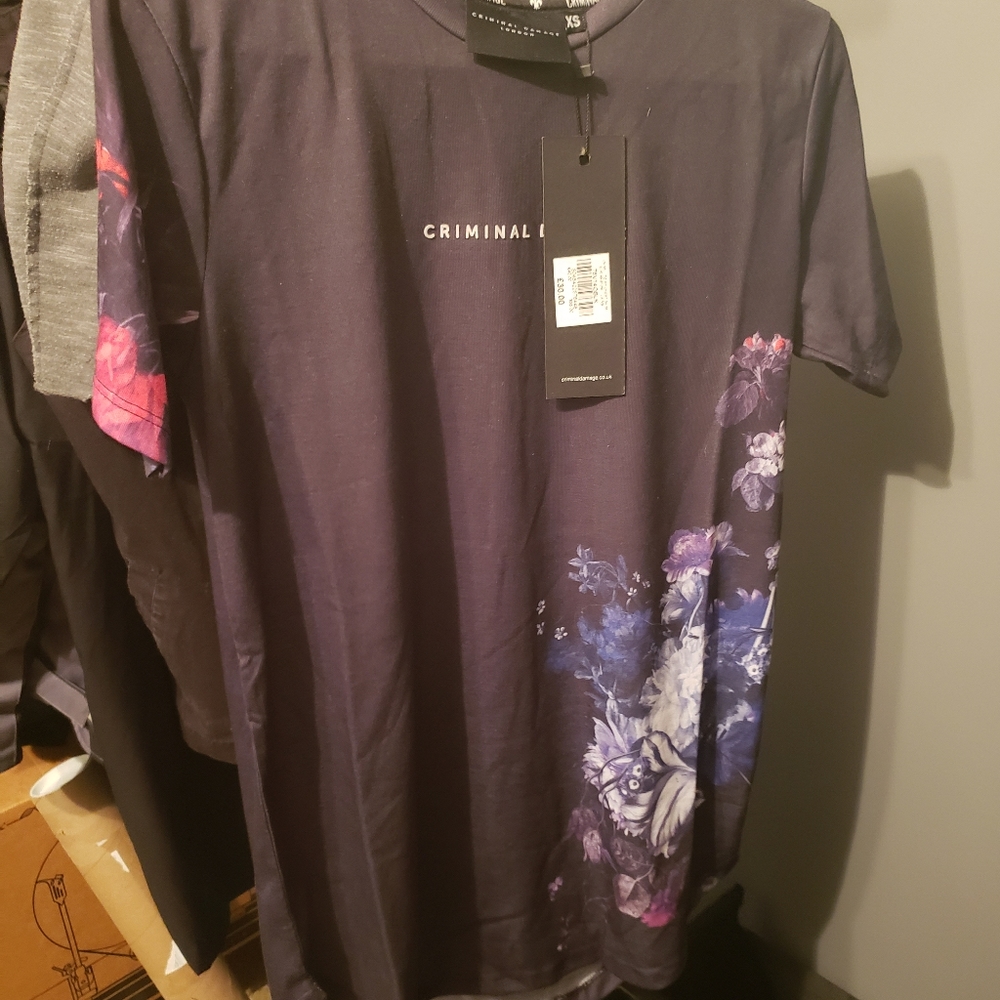 Criminal Damage Asymmetrical Floral t-shirt